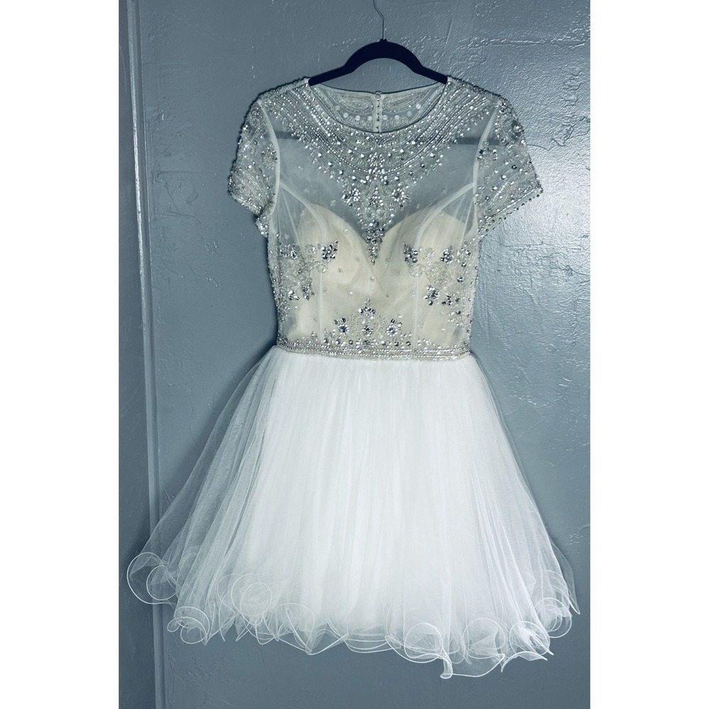 Eleni Elias short, white, beaded, Tulle, Women's Special Event Dress Size 8